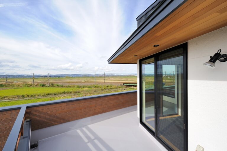 花火を楽しむバルコニー