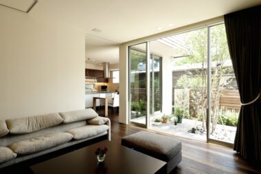 植栽を楽しむタイルテラス