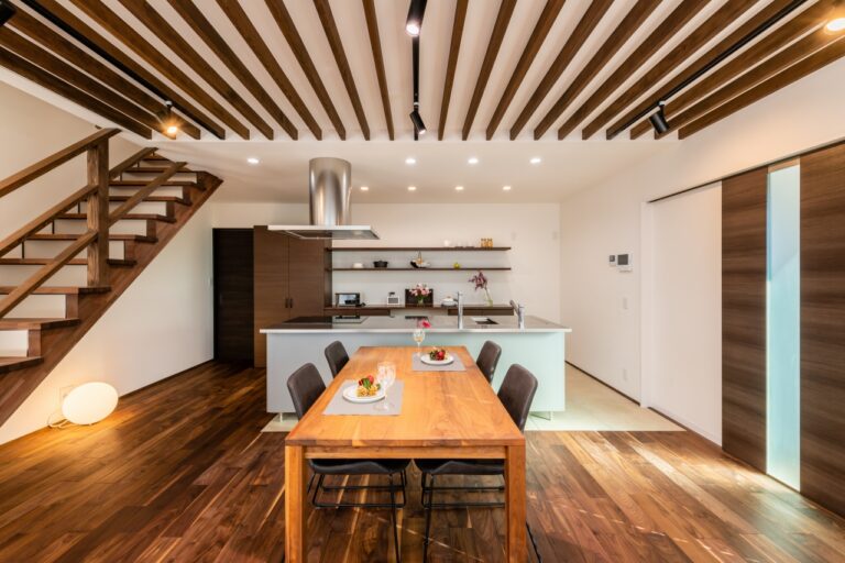 コンロ前 OPEN派? CLOSE派? ～対面キッチン壁問題～