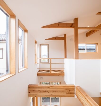 たたみリビングと薪ストーブの家 フリーウェイ