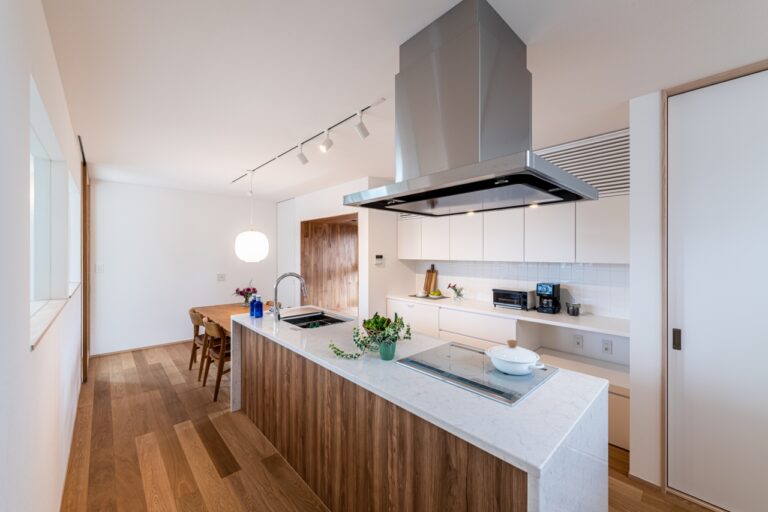 アイランド型キッチン