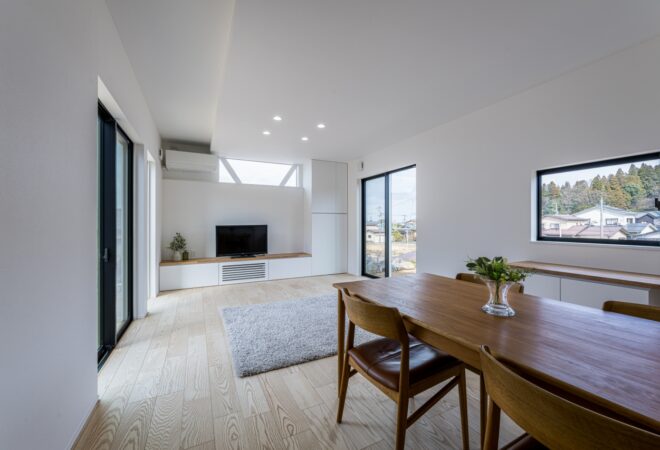 ―窓のキリトリ展―