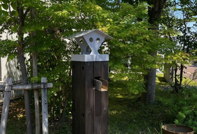 リプチの森　水門柱