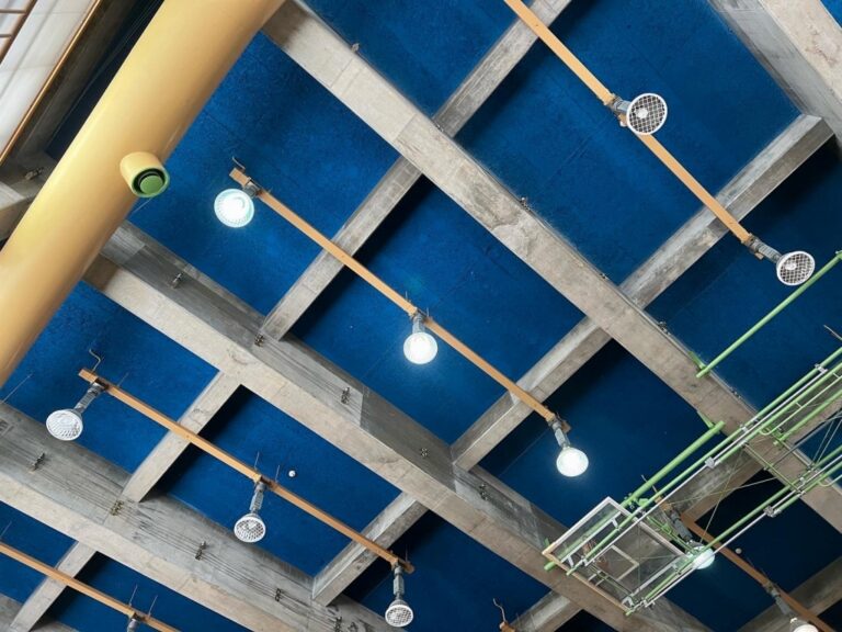 前川國男建築_長岡ロングライフセンター