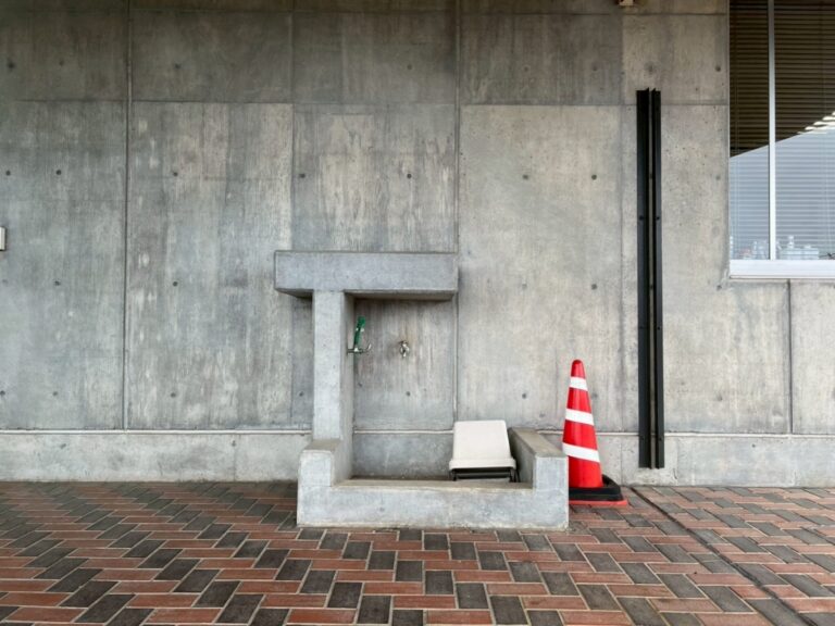 前川國男建築_長岡ロングライフセンター