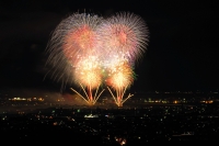 e784a1e9a18c-e59088e68890e794bbe5838f-32